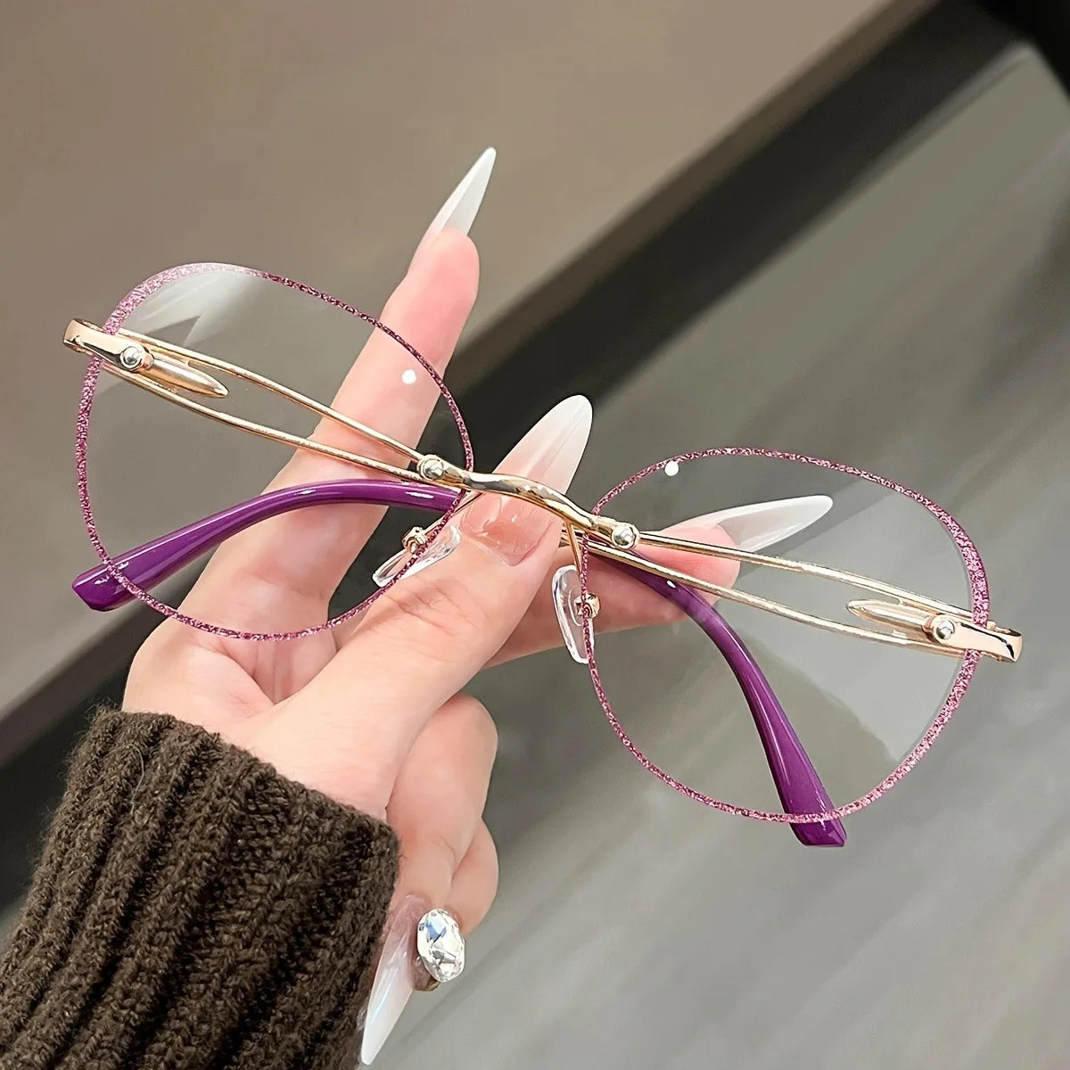 2025 Whitening Reading Glasses Fashionable High-end Glasses Frame For Women High-definition Ultra-light Reading Glasses JH258