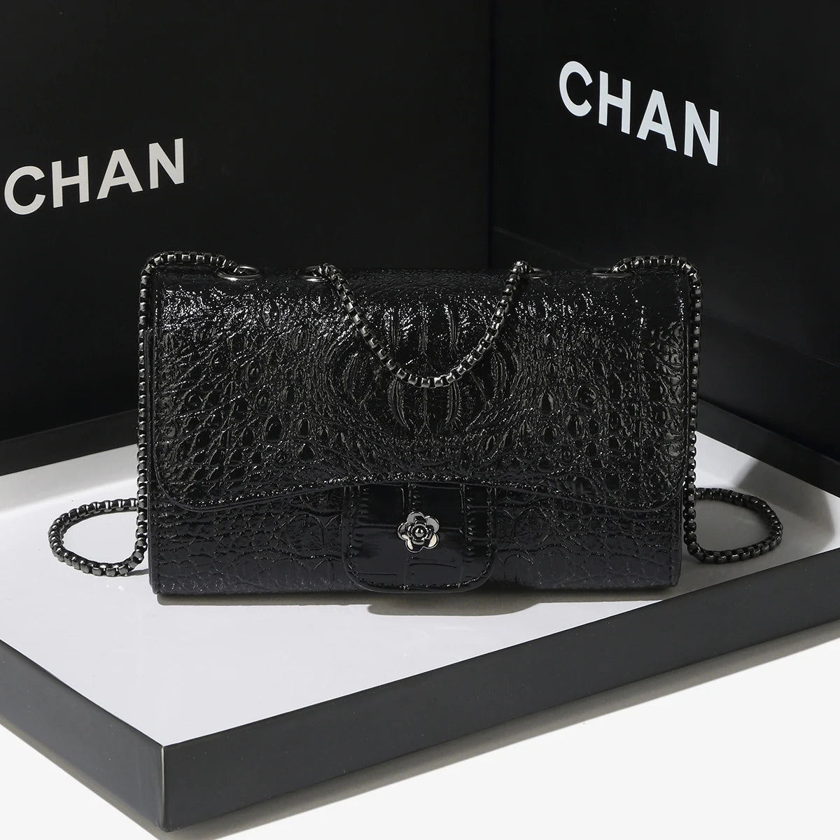 Simple Mini Crocodile Pattern Small Square Bag Summer New Style Trendy Versatile Chain