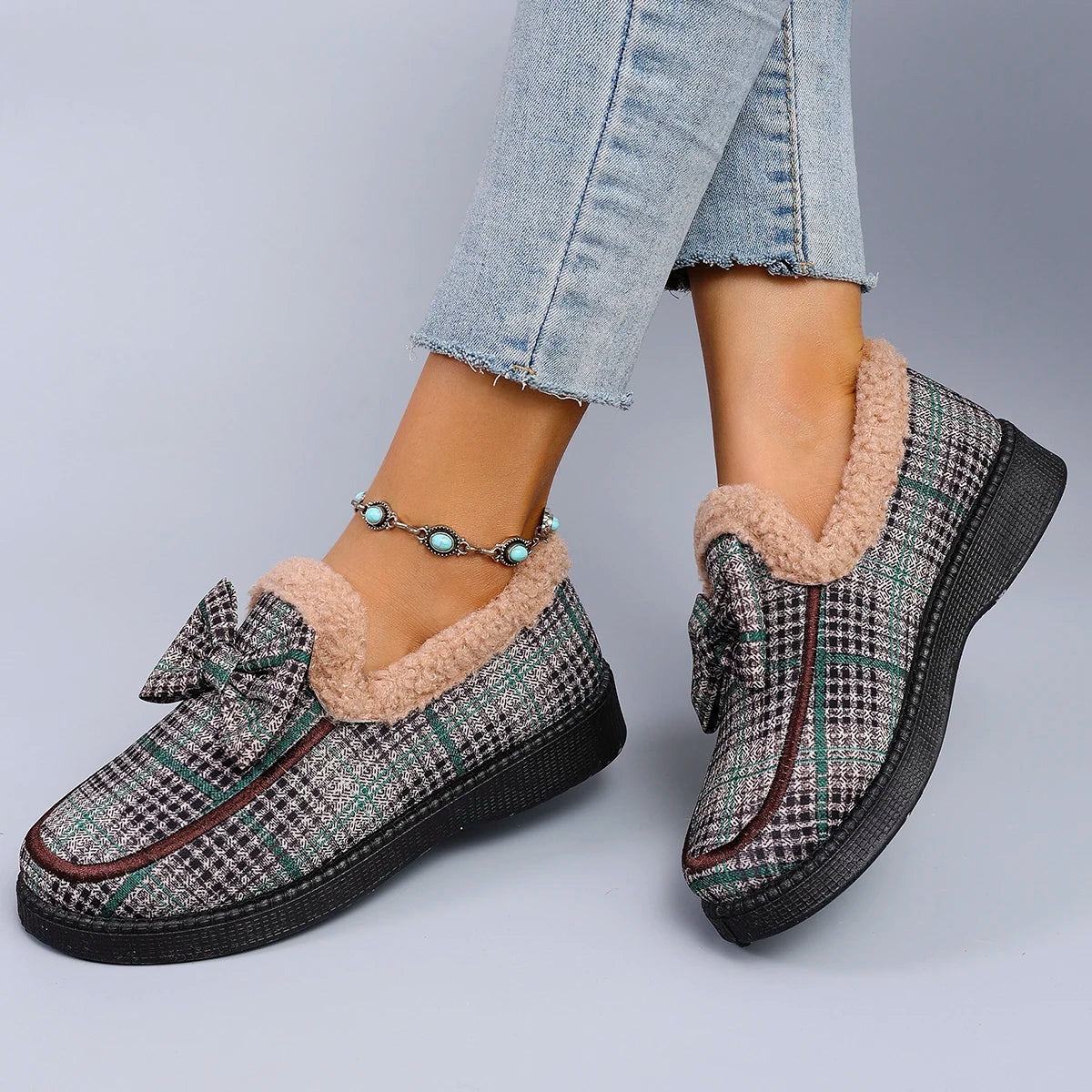 New autumn and winter products: Women's low cut cotton boots, warm, comfortable, breathable and casual shoes