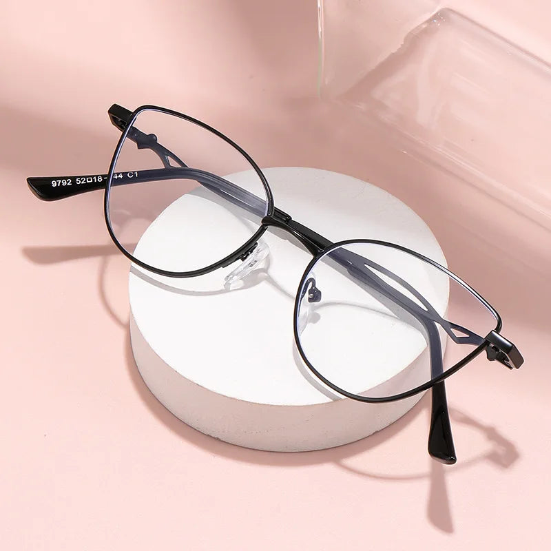 Cat Eye Frame Anti Blue Light Reading Glasses, Fashionable And Youthful, Women's Metal Frame Reading Glasses 9792