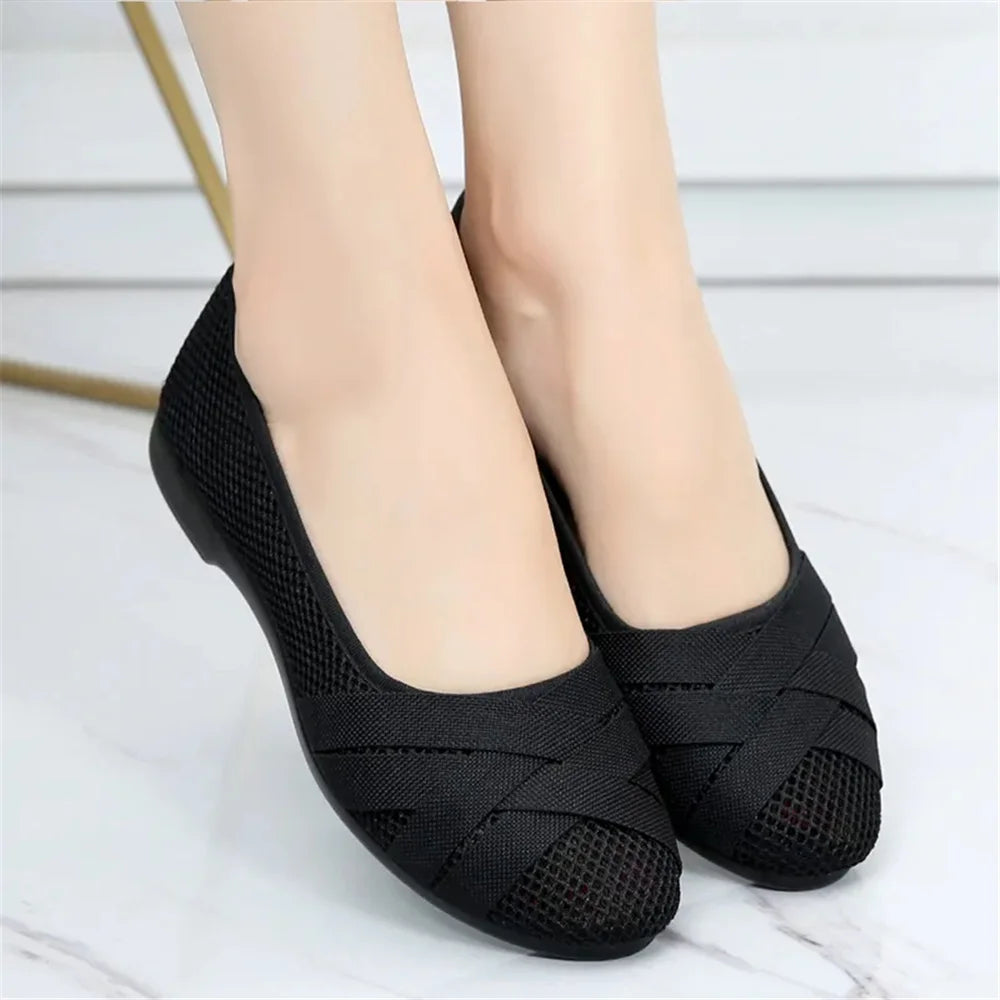 women fashion light weight plus size mesh breathable spring slip on flat loafers lady casual comfort office work shoes b607