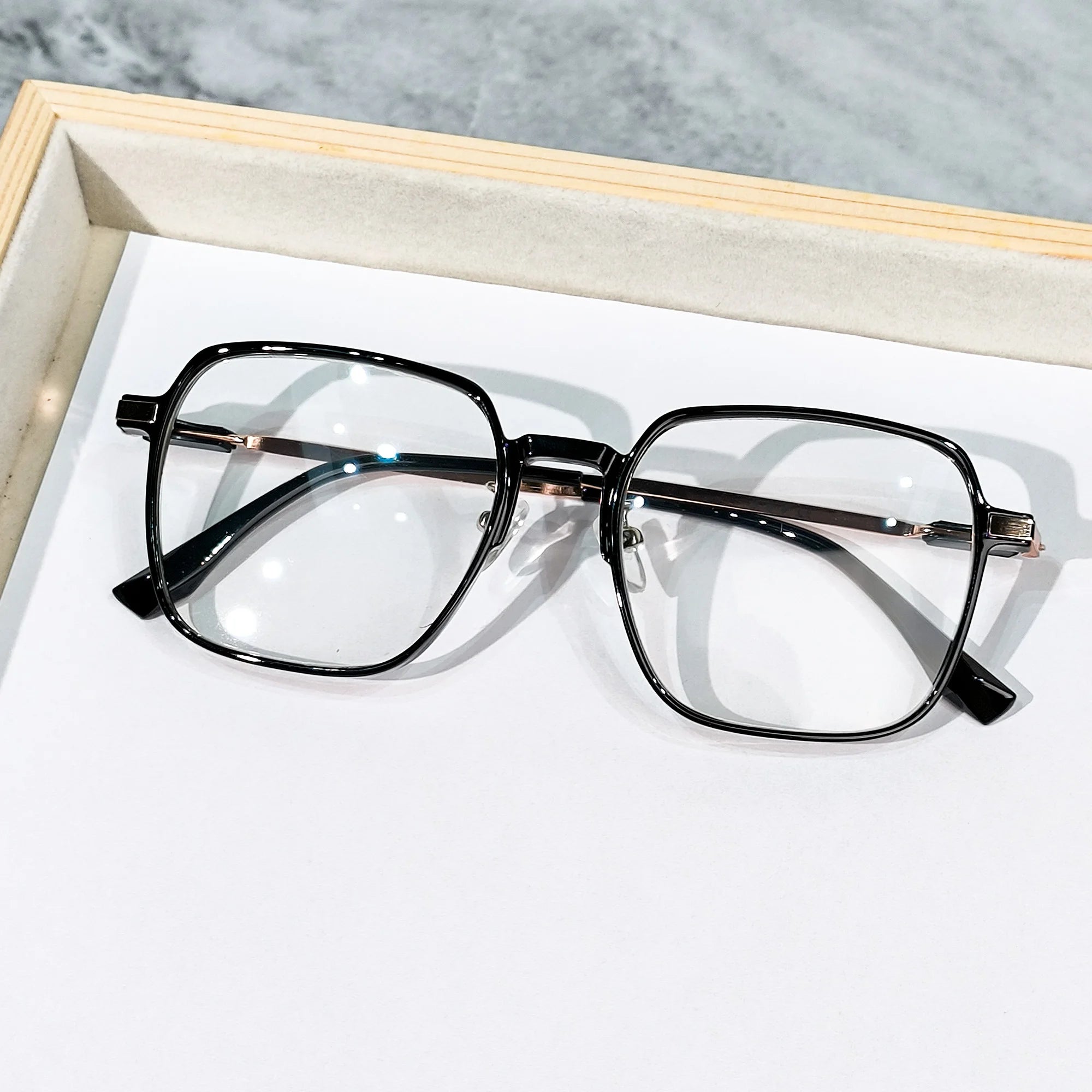 Large Square Reading Glasses with Glitter, Fashionable Reading Glasses, Reading Glasses for Women and Men  +1.0 To +4.0