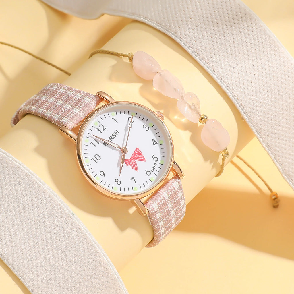 No gift box; cute pink girl's watch and bracelet set; suitable for festivals and birthdays as a gift.