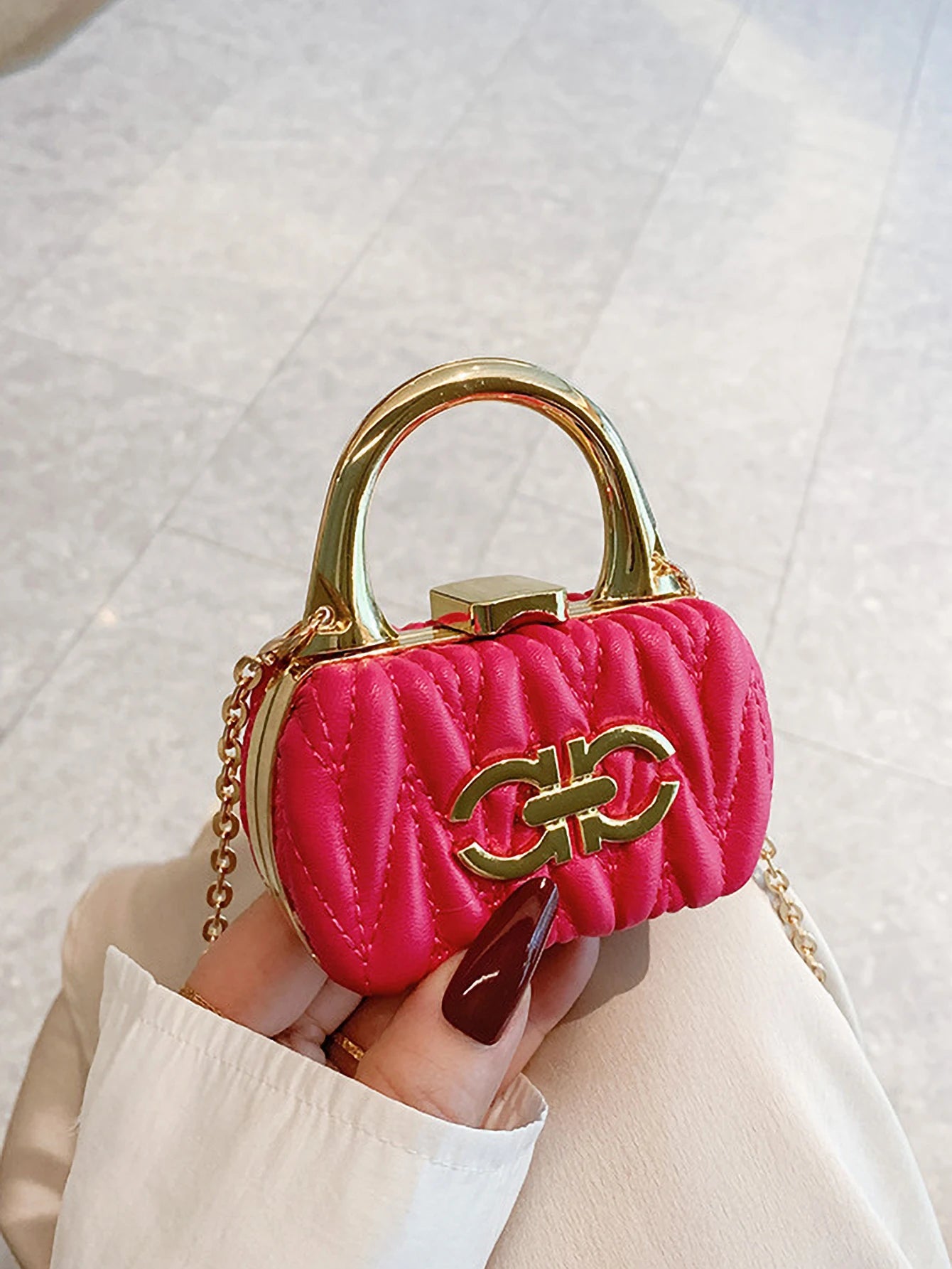 Exquisite and compact mini chain mouth red envelope, fashionable small fragrance style single shoulder diagonal cross bag