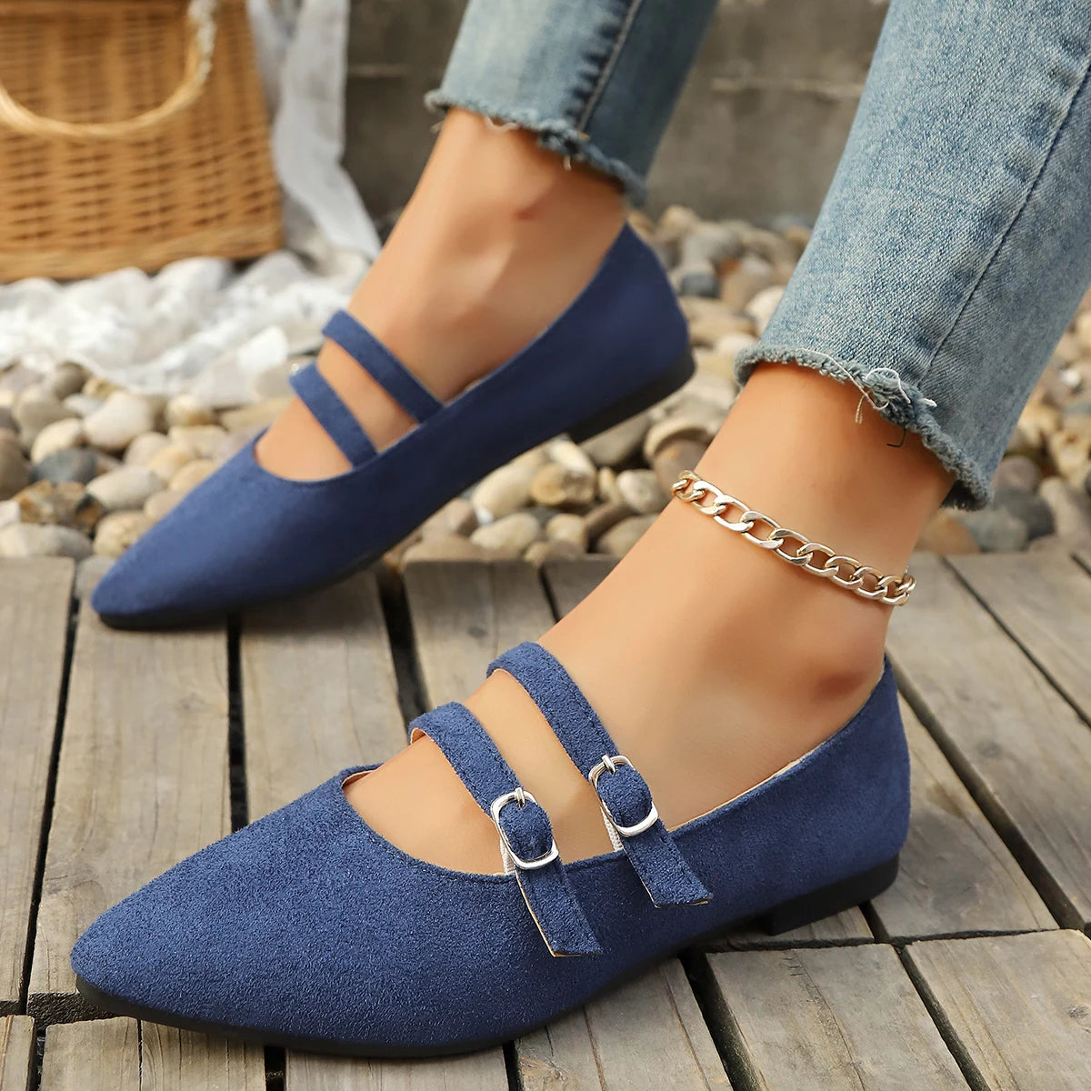 Women's Niche Pointed-Toe Leopard-Print Shoes: New French-Style Slip-On Loafers with Ankle Strap, Ideal for Daily Commute