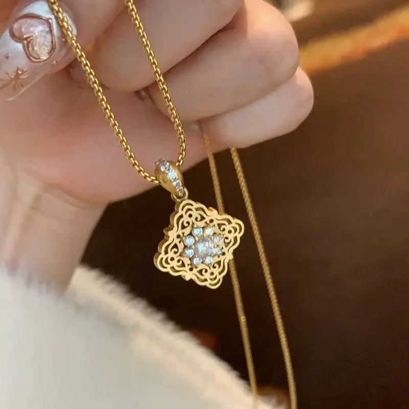 Luxury 24K real gold necklace Italian brushed craft au9999 gold retro palace Buqi style autumn and winter collarbone chain