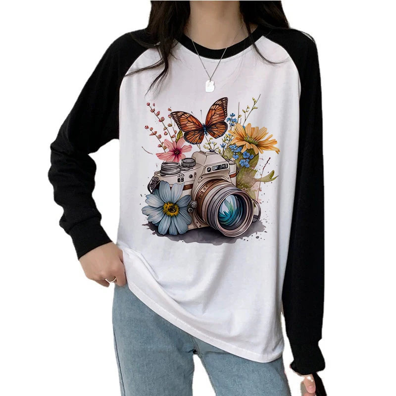 Butterfly Tree Print Long Sleeve T-Shirt All Seasons Funny Gothic T Shirt Women's Casual Print Crew Neck Top Tee Tshirt Clothing
