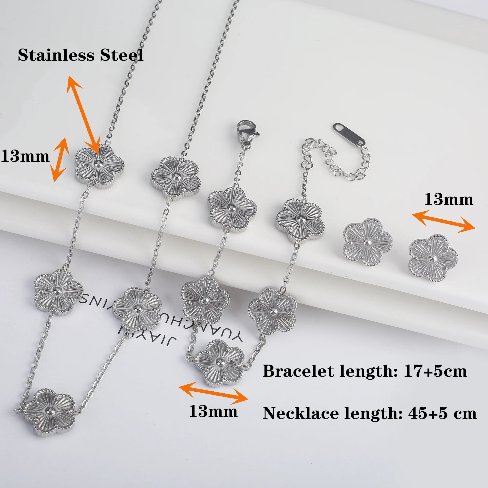 Hot Sale Stainless Steel Laser Five Leaf Flower Petal Adjustable Clover Bracelet Classic for Woman Girl Brand Jewelry Party Gift