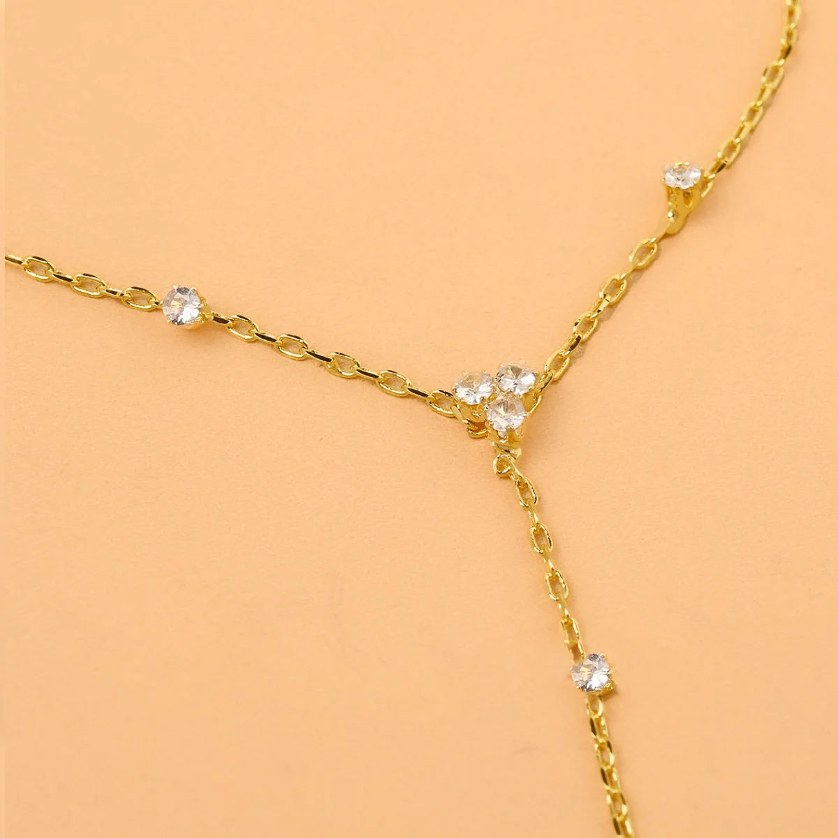 2025 Summer New Rhinestone Flower Bracelet Geometric Crystal Metal Bracelet for Women Beach Party Jewelry Accessories