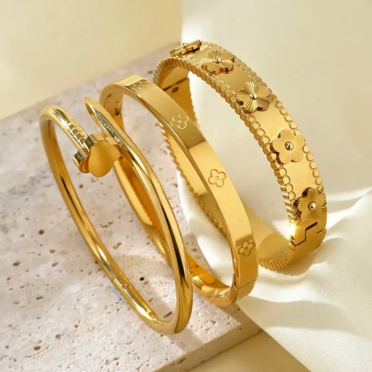 Luxury 18K Gold Plated Stainless Steel Nail Bracelet for Women with Cubic Zirconia Bangle Fashion Daily Wear Jewelry