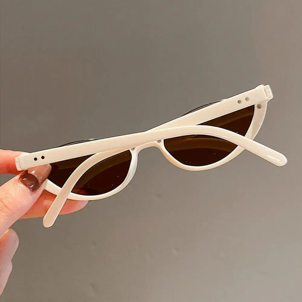 Vintage Small Cat Eye Sunglasses for Women Trendy Half-frame Sun Glasses UV400 Fashion Shades Eyewear Summer Anti UV Sunglasses