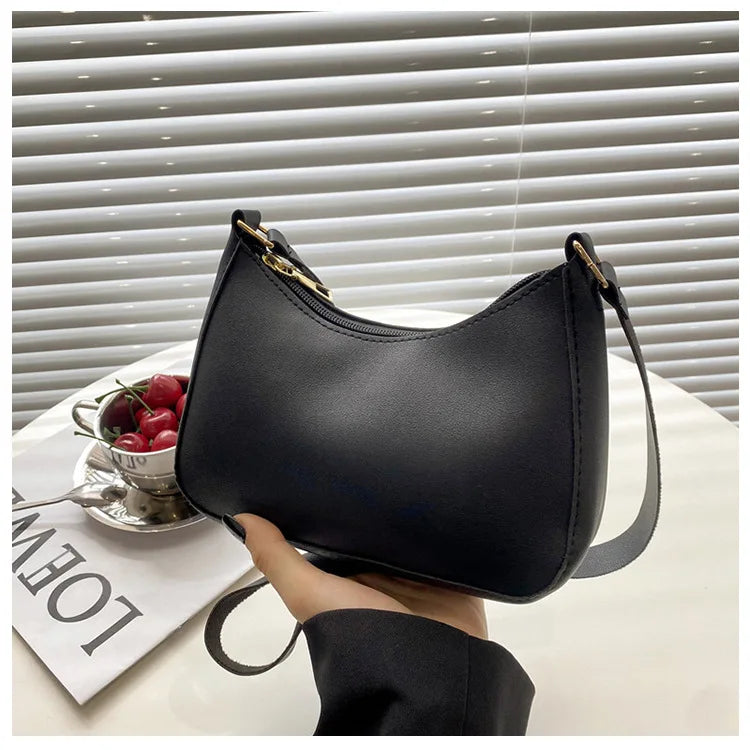 A Fashionable Bag Underarm Bag for Sale