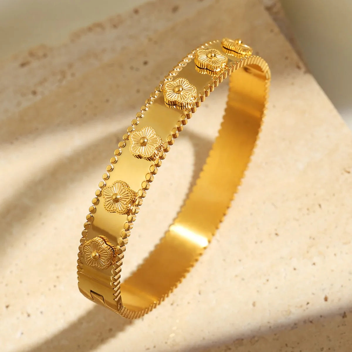 Luxury 18K Gold Plated Stainless Steel Nail Bracelet for Women with Cubic Zirconia Bangle Fashion Daily Wear Jewelry
