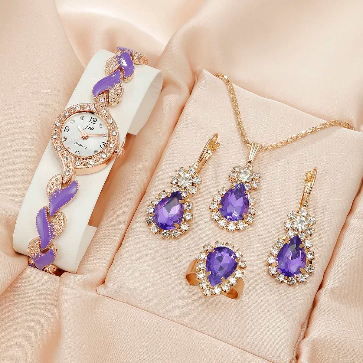 5pcs Fashion Versatile Watch For Women Watch 2023 Fashion Versatile Women's Love Watch Band Rhinestone Set Diamond British watch