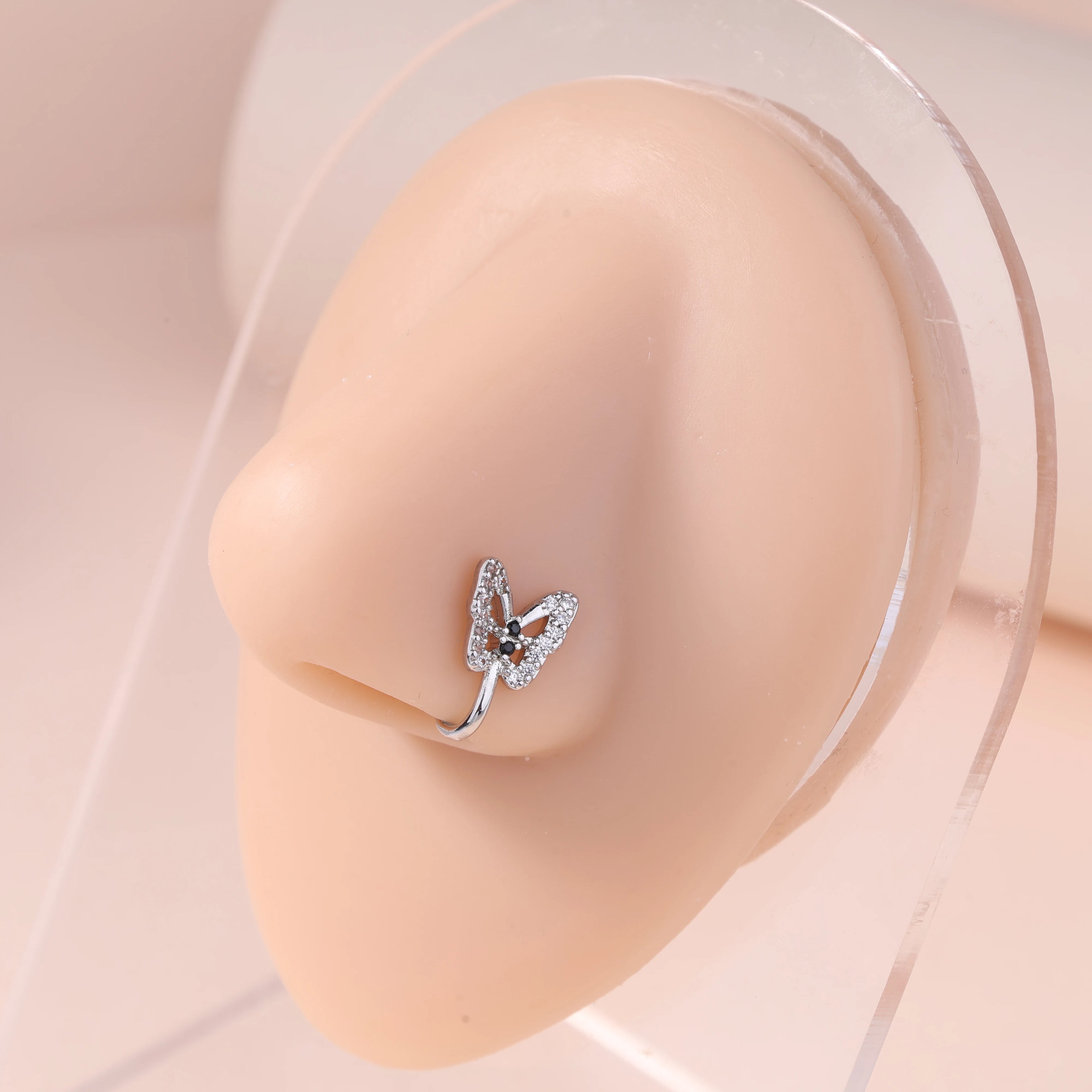 6PCS Fake Nose Ring CZ African Nose Cuffs Gold Fake Nose Piercing Faux Septum Nose Rings Clip On Nose Jewelry For Women