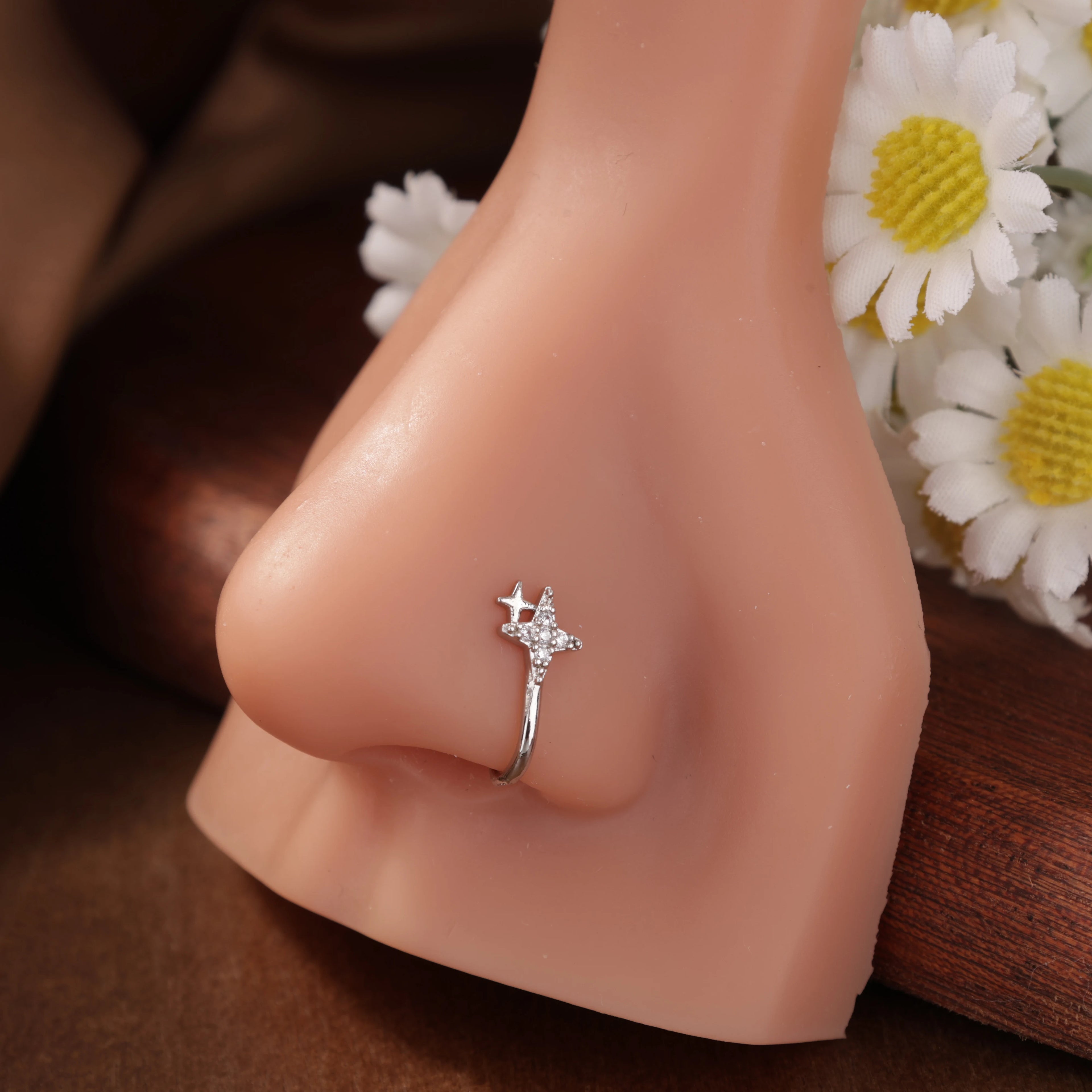 6PCS Fake Nose Ring CZ African Nose Cuffs Gold Fake Nose Piercing Faux Septum Nose Rings Clip On Nose Jewelry For Women