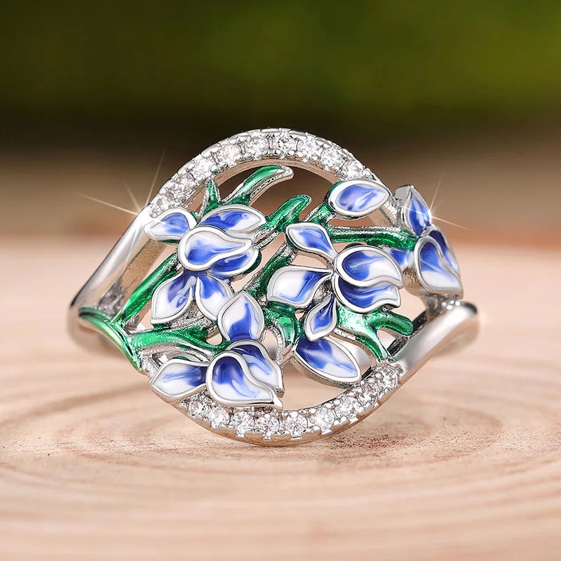 Huitan Blue and White Lily of the Valley Rings for Women Romantic Wedding Accessories Fancy Flower Rings with CZ Fashion Jewelry