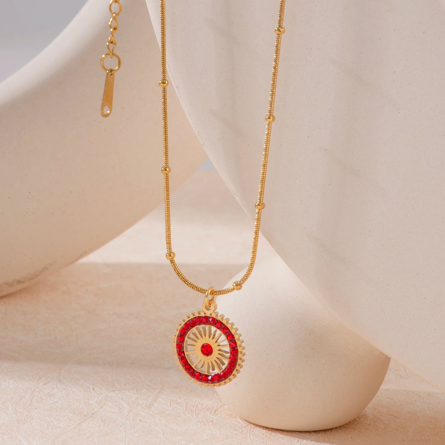 New Fashion Red CZ Circle Pendant Necklace Minimalist Stainless Steel Jewelry for Women Hypoallergenic Rustproof