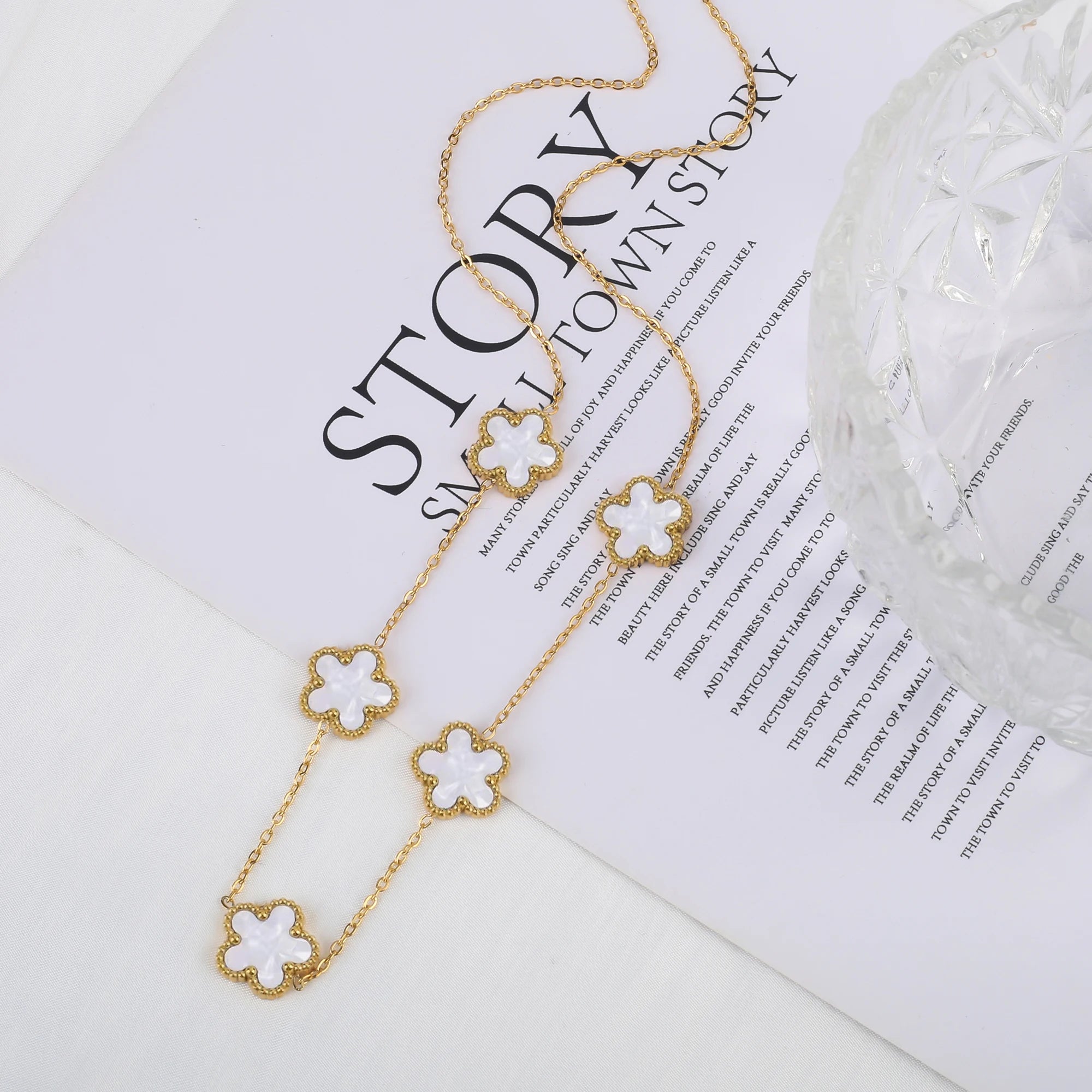 Hot Sale Stainless Steel Laser Five Leaf Flower Petal Adjustable Clover Bracelet Classic for Woman Girl Brand Jewelry Party Gift