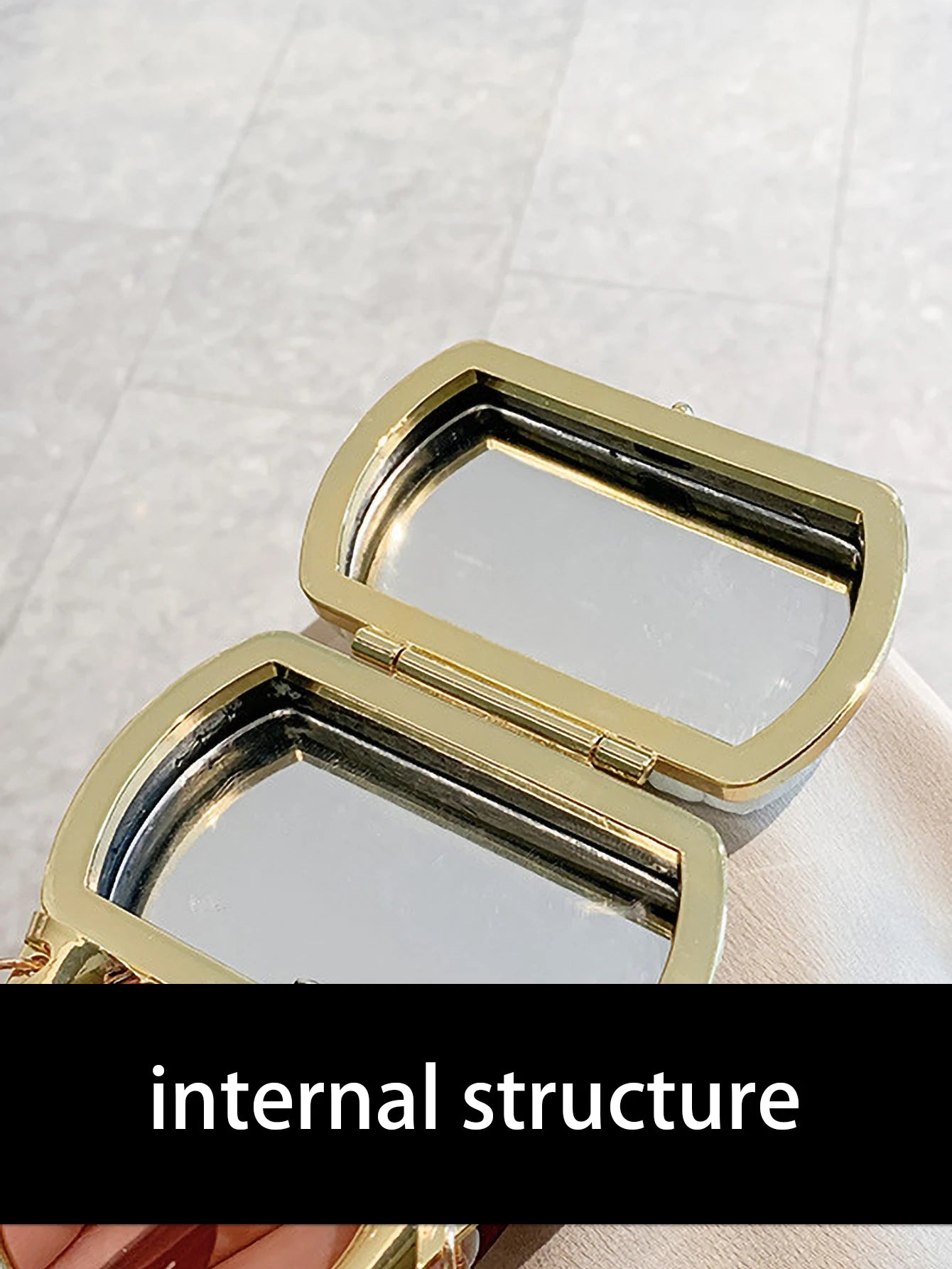 Exquisite and compact mini chain mouth red envelope, fashionable small fragrance style single shoulder diagonal cross bag