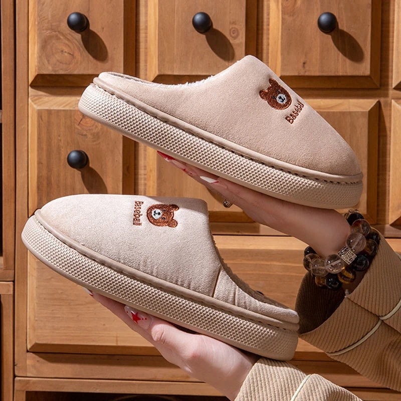 Winter Women's Indoor Slippers Warm Soft Soled Comfortable Outdoor Non Slip Suitable for Couples Cute Bear Bedroom Home Shoes