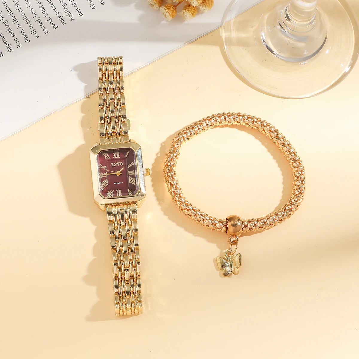 Business lady watch with bracelet set; no gift box; red square quartz dial; suitable for festivals and birthdays