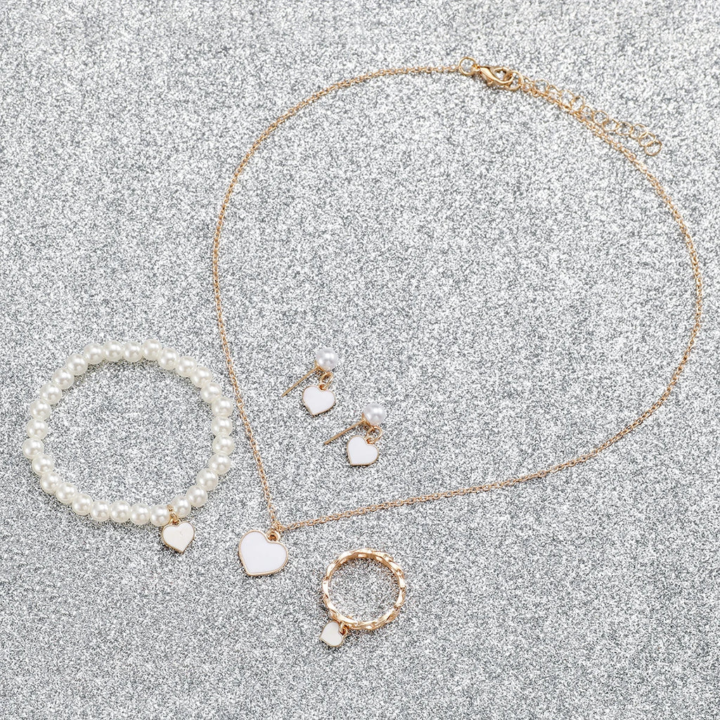 6PCS/Set Women's Watch Fashion Roma Dial Quartz Watch Casual Leather Band Wristwatches Pearls Heart Jewelry Set（Without Box）