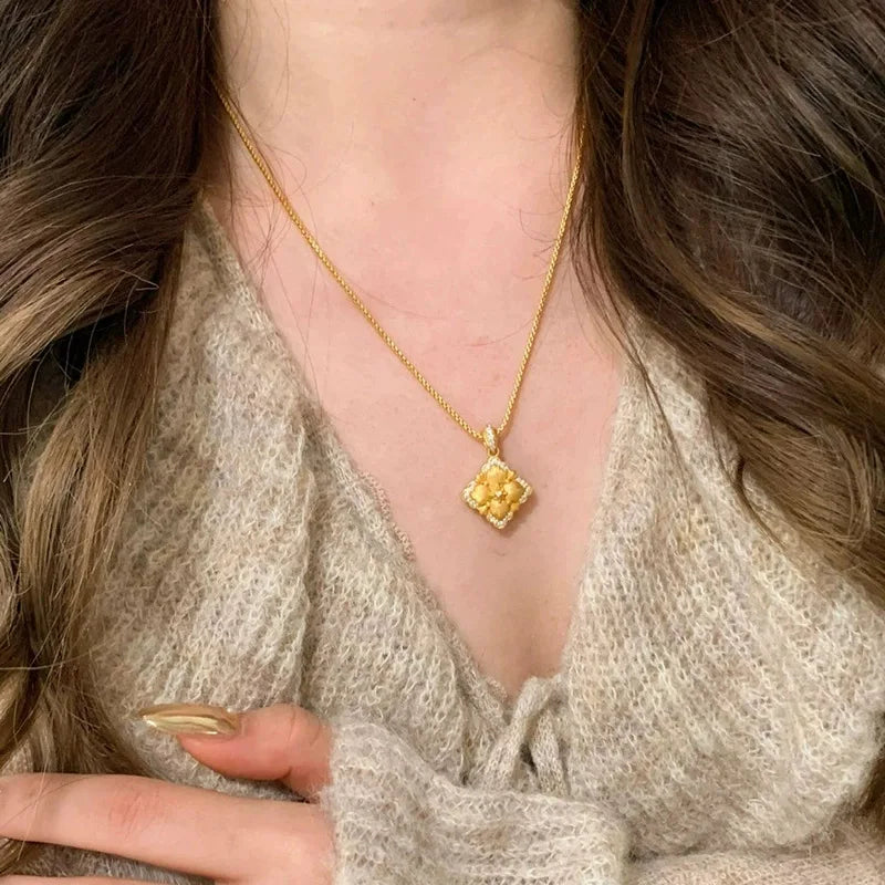 Luxury 24K real gold necklace Italian brushed craft au9999 gold retro palace Buqi style autumn and winter collarbone chain