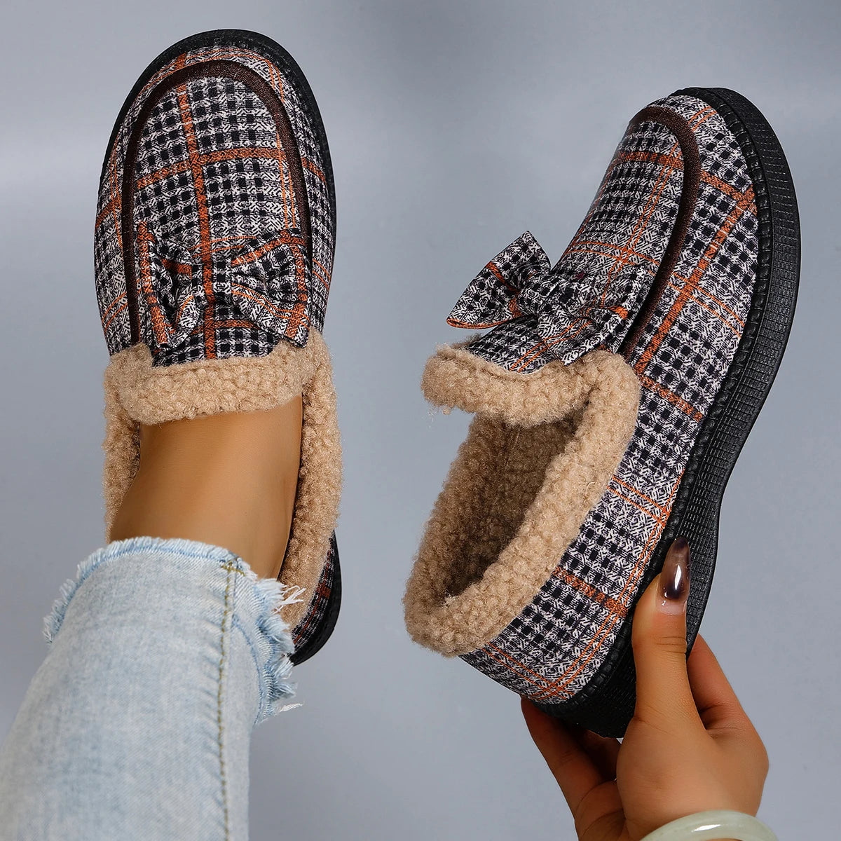 New autumn and winter products: Women's low cut cotton boots, warm, comfortable, breathable and casual shoes