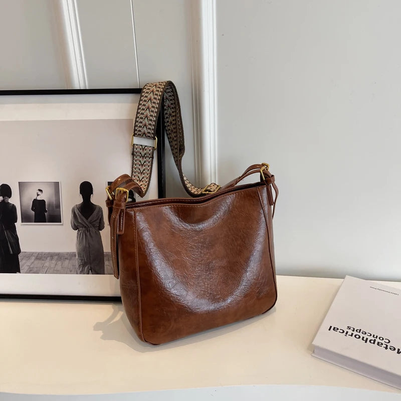 Luxury Solid Color Shoulder Bag High Quality Casual Leather Crossbody Bag Fashion Women's Designer Brand Handbag Travel Bags Sac