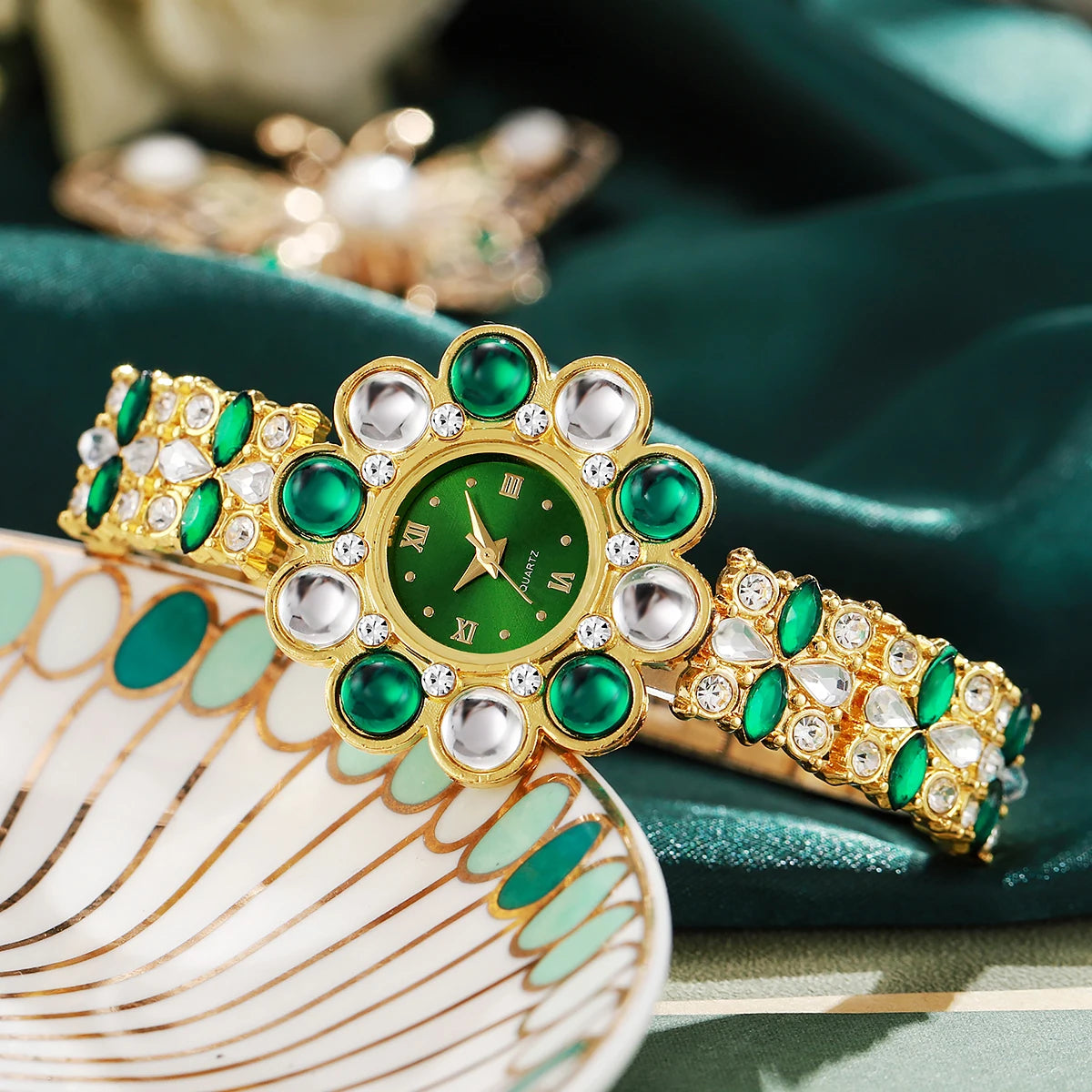 Luxury Rhinestone Women Watches Flower Dial Bracelet Quartz  Wristwatch for Ladies Clock Reloj Mujer