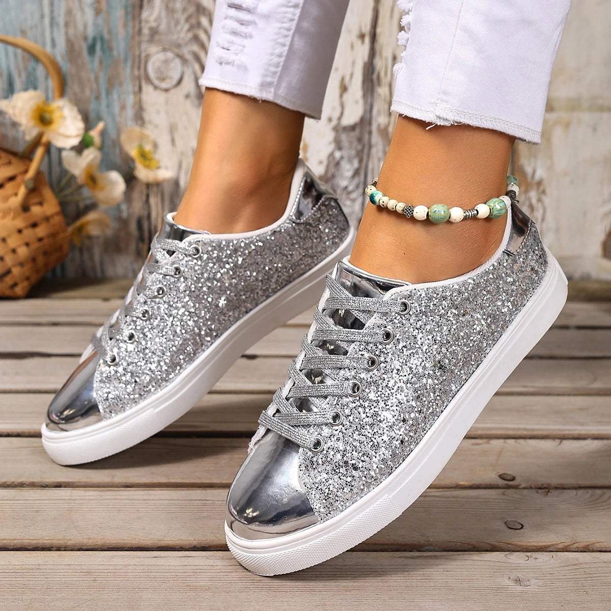 Women Sneakers Bling Golden Shoes Casual Female Breathable Sneakers Lace Up Outdoor Sport Women Vulcanize Shoes Zapatos De Mujer