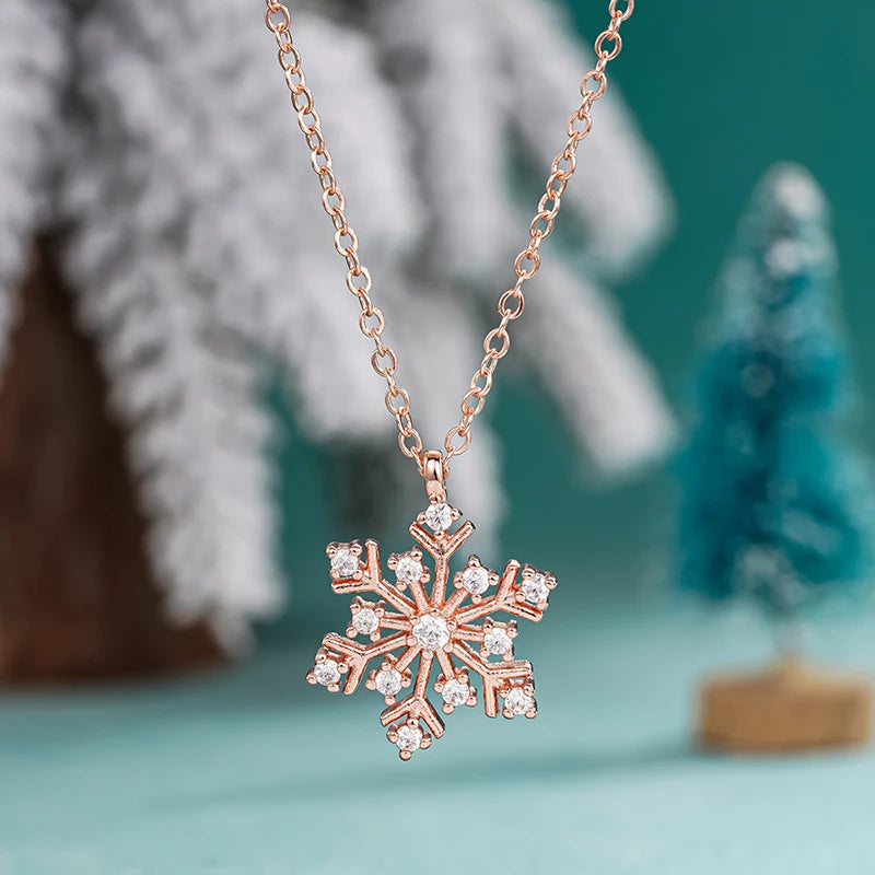 Huitan Christmas Snowflake Necklace for Women Luxury Paved Dazzling Crystal CZ Stones Fancy Winter Accessories Fashion Jewelry