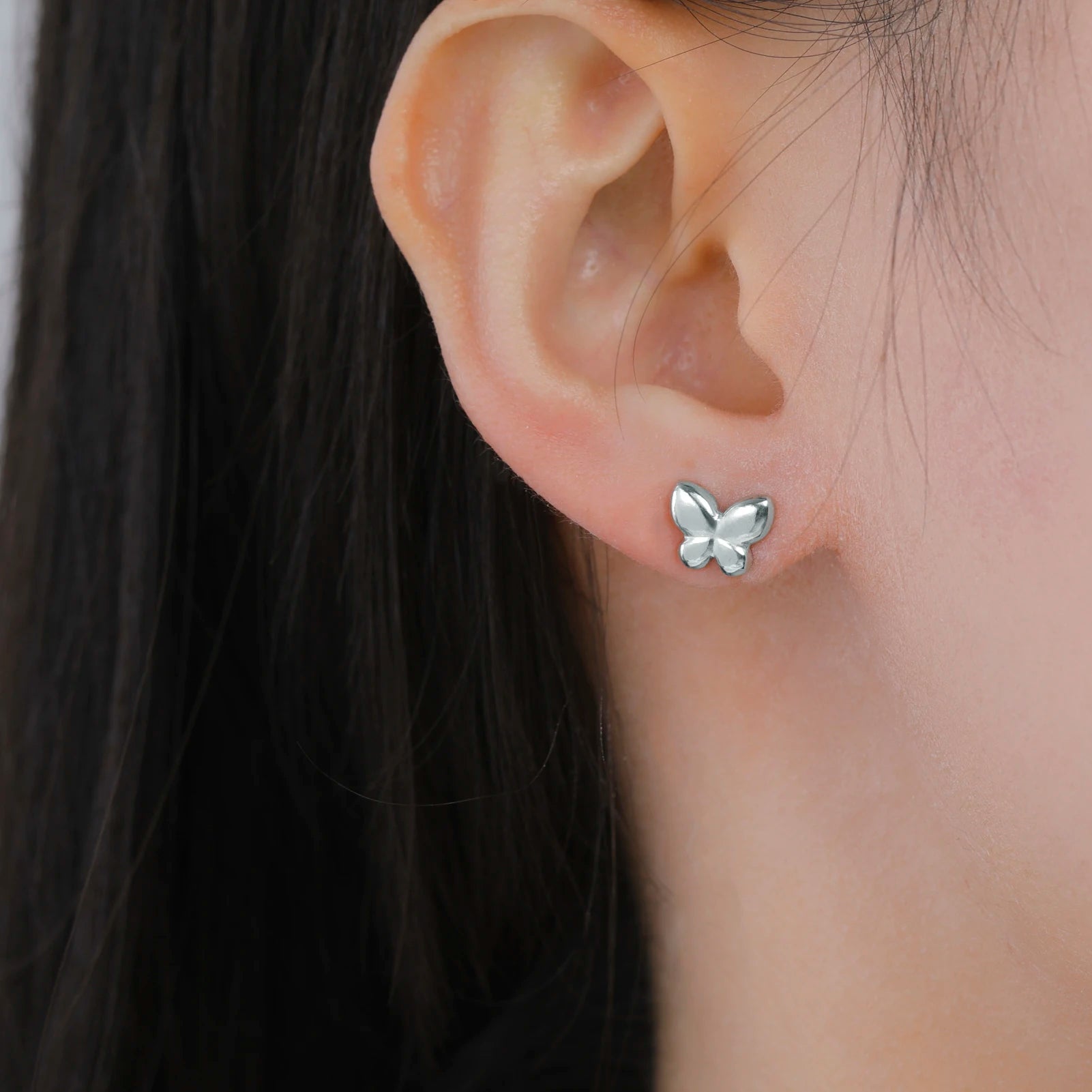 Teamer Mini Glossy Butterfly Stud Earrings Women Girls Gold Color Stainless Steel Cute Animal Jewelry Wholesale Birthday Gift