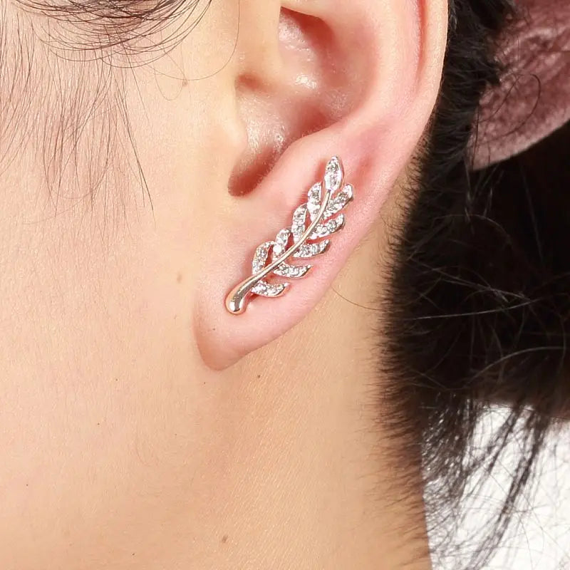 Hollow Out Leaves Earrings for Women Trendy Vintage Crystal Ear Stud Wheat Unique Design Silver Golden Color Girl Jewelry Gift