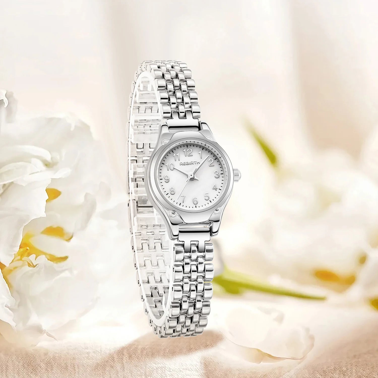 Ladies Exquisite, Compact, Elegant and Versatile Quartz Watch