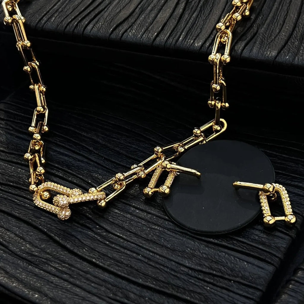 Women's Chain Earrings And Necklace Set, High-End Luxury Fashion Ins Street Gothic Series, Party Wedding Jewelry