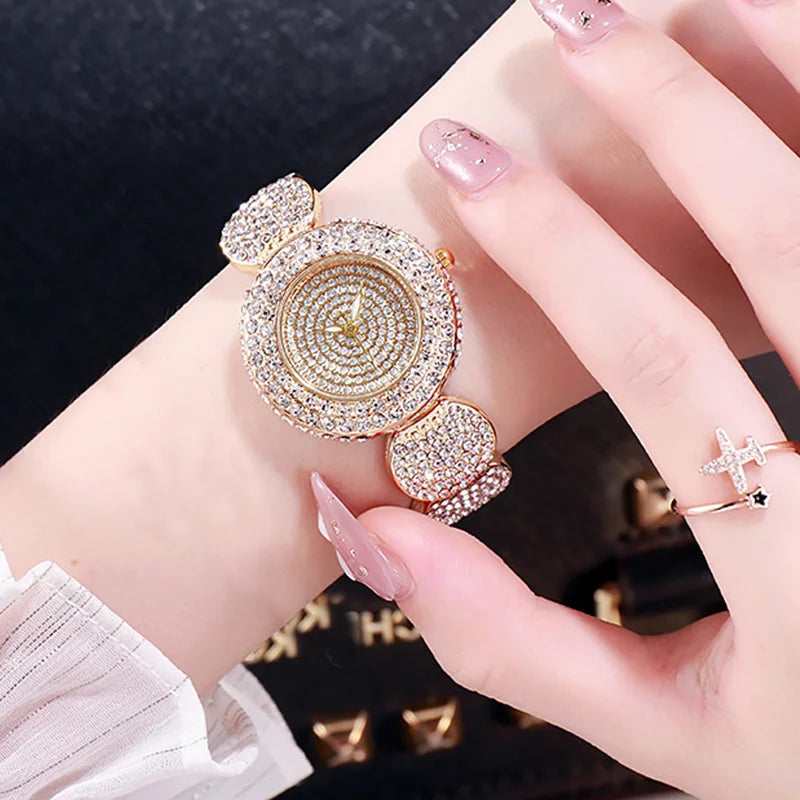 Women's Watch Luxury Rhinestone Quartz Bracelet Watch Sparkling Fashion Analog Party Dress Wrist Watch
