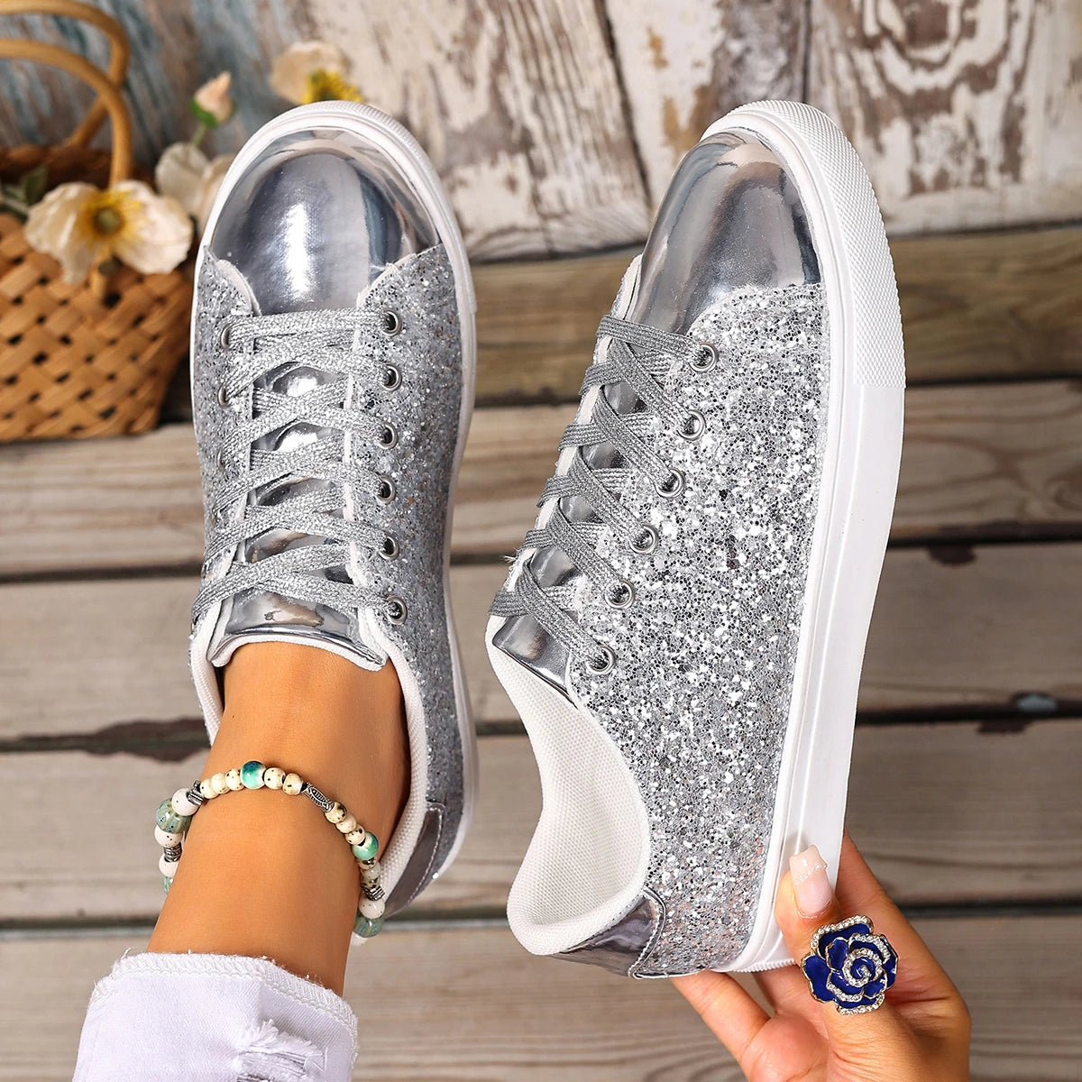 Women Sneakers Bling Golden Shoes Casual Female Breathable Sneakers Lace Up Outdoor Sport Women Vulcanize Shoes Zapatos De Mujer