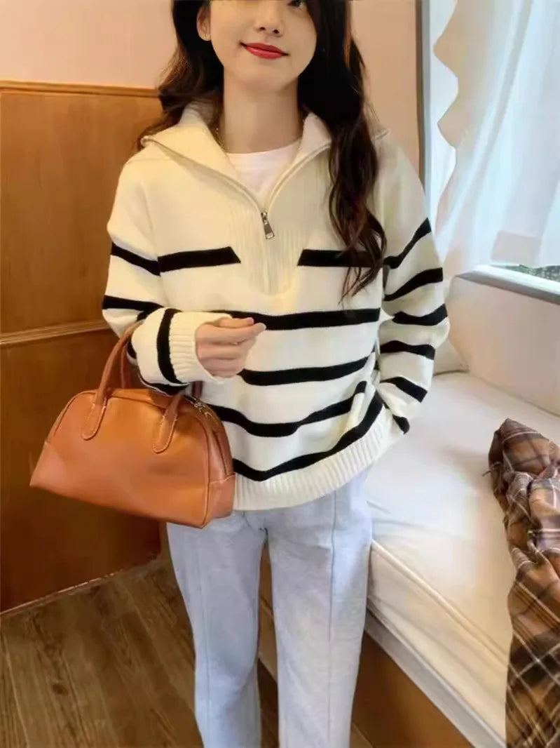2025 New Hong Kong Style Retro Knitted Ribbed Jacket for Women, Autumn and Winter New Loose Zipper Sweater Half-Zip