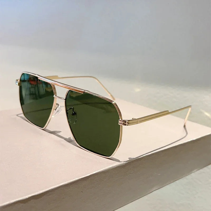 KAMMPT Vintage Oversize Sunglasses Men Fashion Double Bridge Outdoor Shades Trendy Brand Design Anti-UV Sun Glasses for Driving