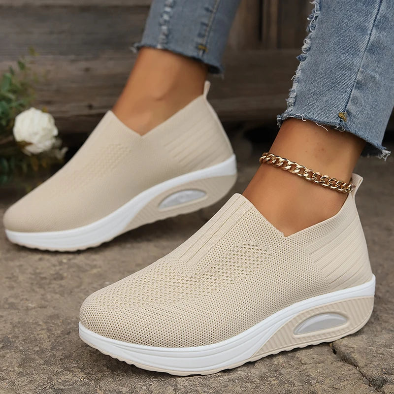 Breathable Knit Wedges Sneakers Woman Spring Autumn Slip On Platform Sport Sneakers Woman Plus Size Thick Sole Walking Shoes