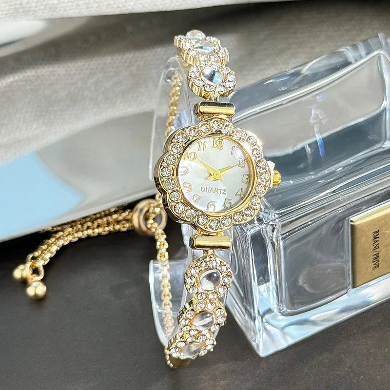 New full diamond flower chalcedony diamond women's watch temperament fashionable women's student pull-out bracelet watch
