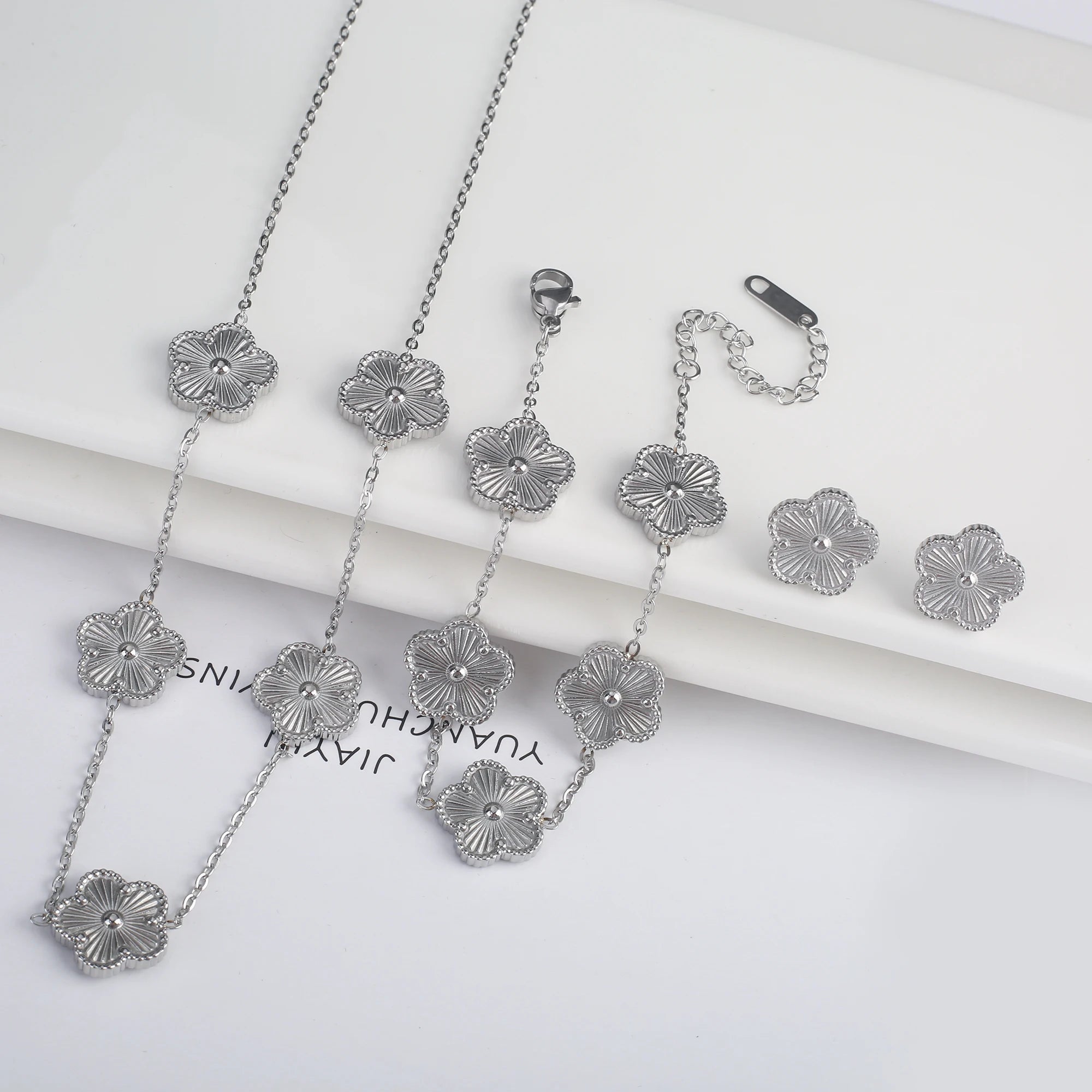 INS Hot Sale Stainless Steel Five Laef Flower Clover Bracelet Jewelry Set Necklace Earrings For Woman Daily Wear Brand Jewelry