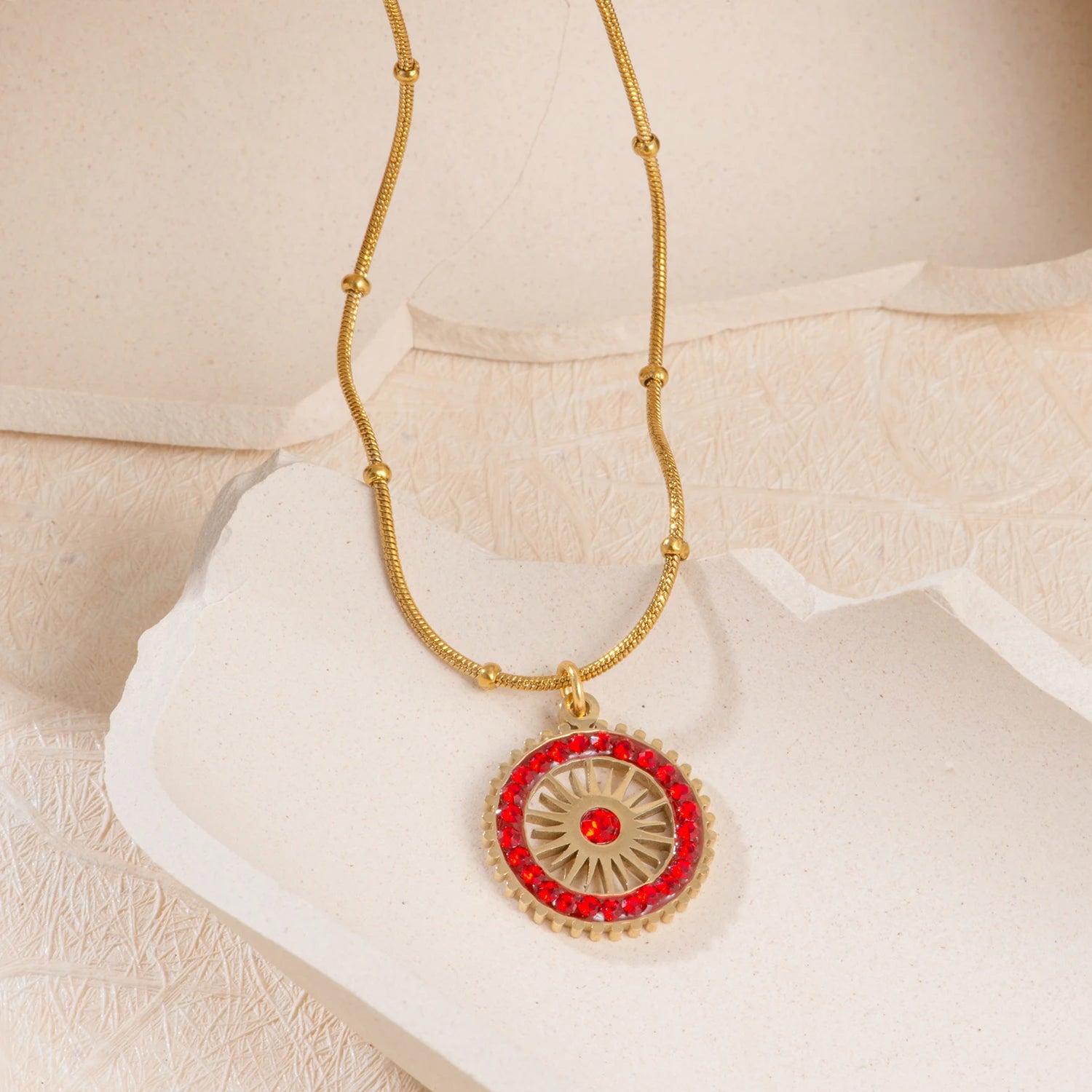 New Fashion Red CZ Circle Pendant Necklace Minimalist Stainless Steel Jewelry for Women Hypoallergenic Rustproof