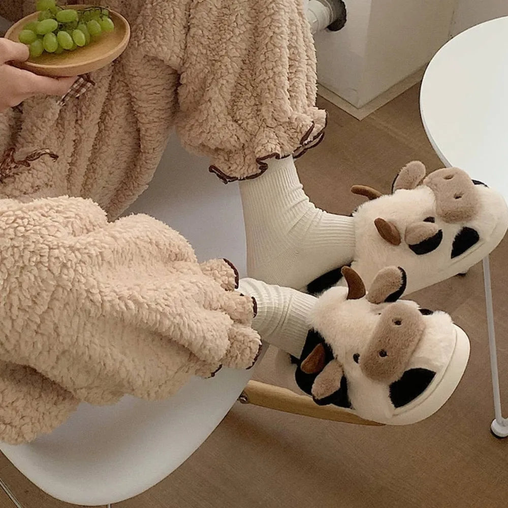 New Winter Neutral Cartoon Cow Warm Plush Slippers for Couples,Indoor Anti Slip Home Slippers for Men Women,Home Cotton Shoes
