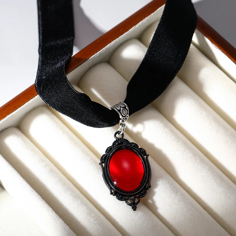 Gothic Witch Pagan Blood Red Pendant Chocker Necklace Women Vintage Black Velvet Necklace Personalised Jewellery Accessories