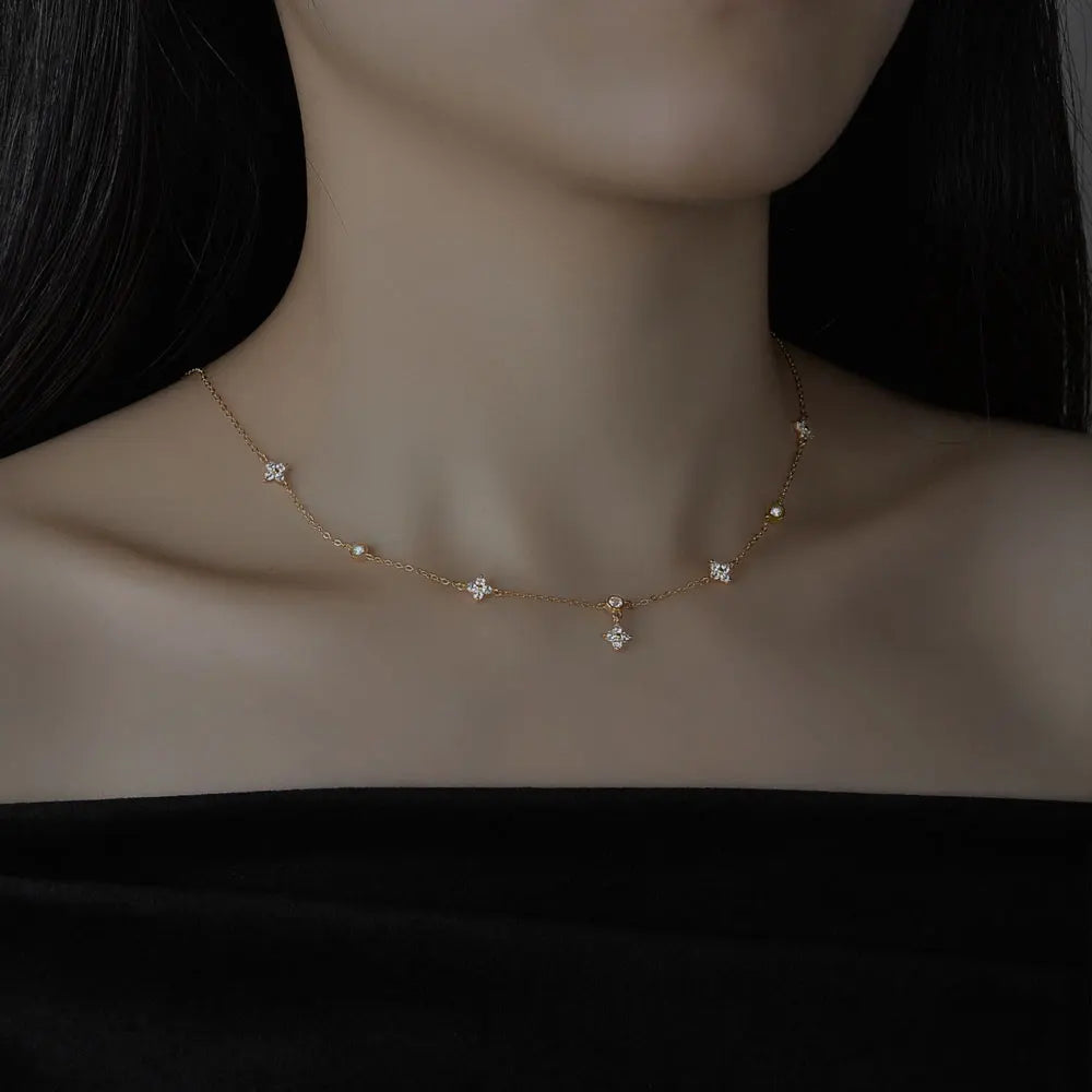 KNOBSPIN Moissanite Necklaces for Women Four Leaf Clover Diamond Pendant s925 Sterling Silver 18k Dainty Daily Necklace Jewelry