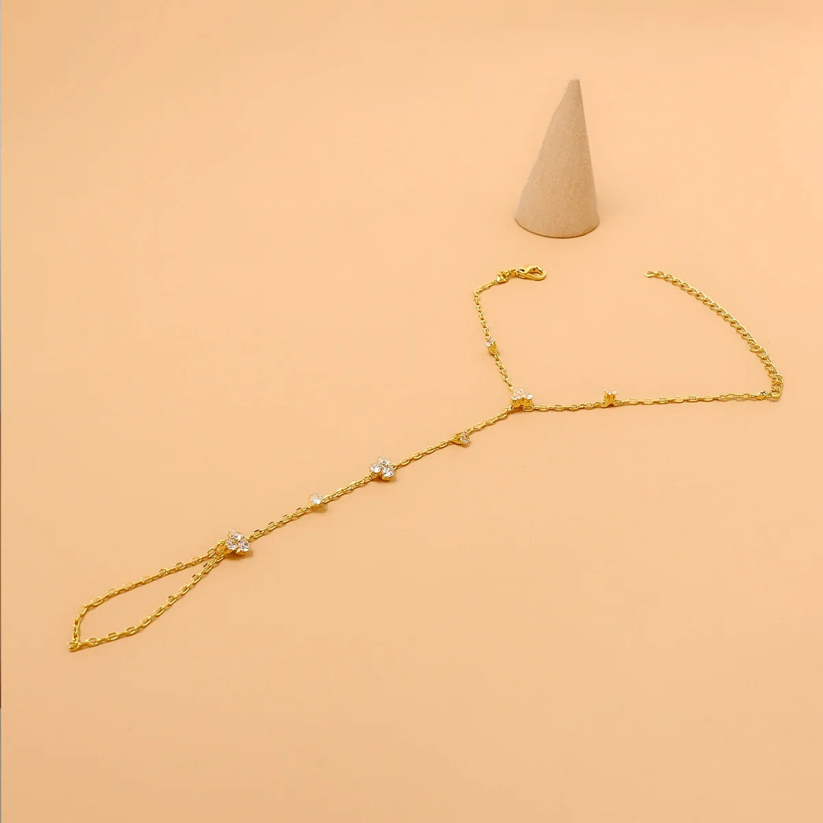 2025 Summer New Rhinestone Flower Bracelet Geometric Crystal Metal Bracelet for Women Beach Party Jewelry Accessories