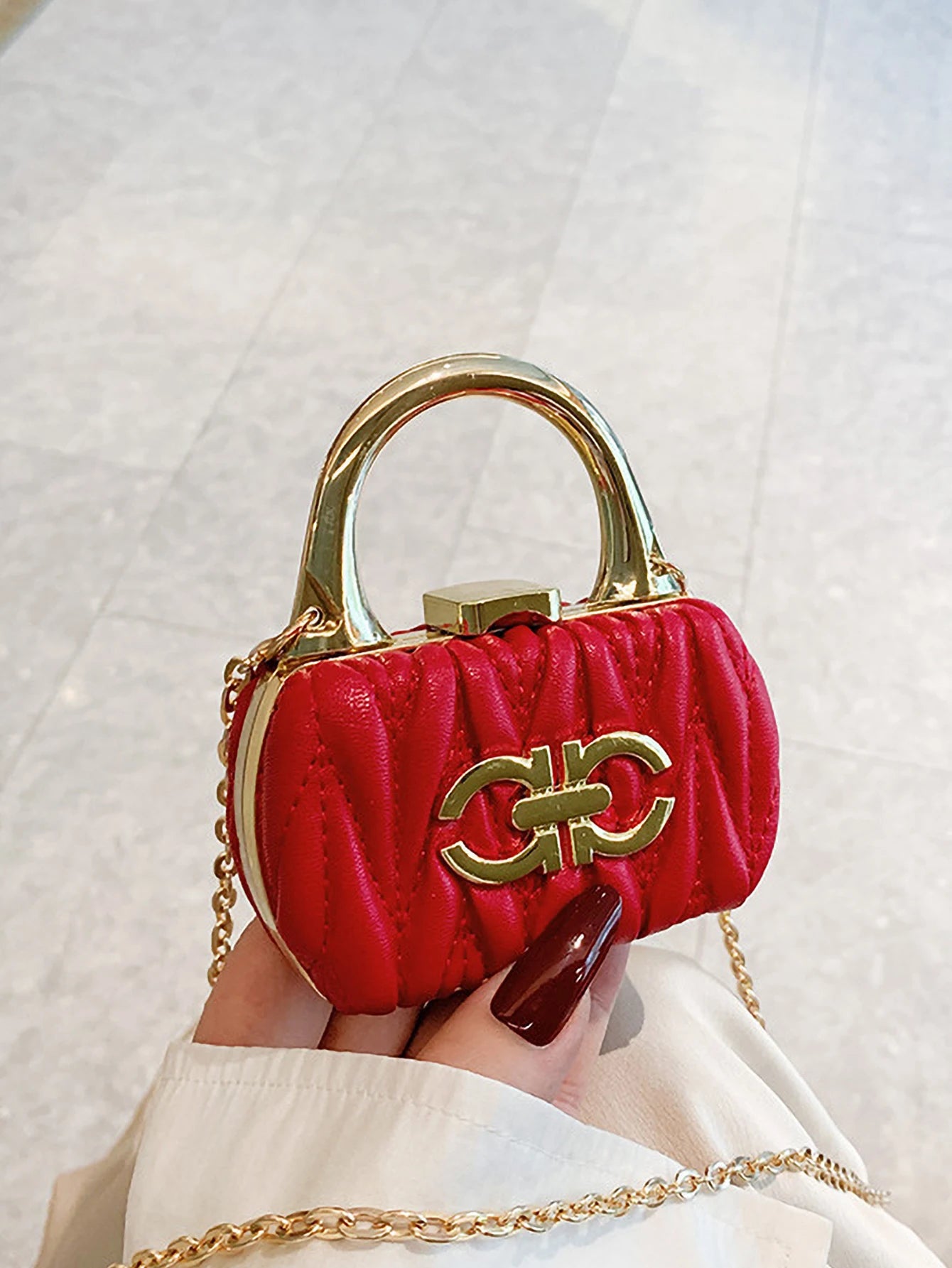 Exquisite and compact mini chain mouth red envelope, fashionable small fragrance style single shoulder diagonal cross bag